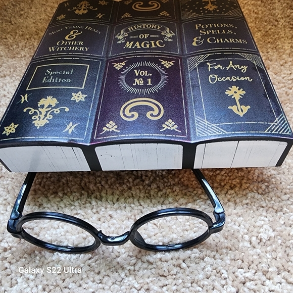 Faux Witcher BookSpine Halloween Wall Decoration - Picture 4 of 6